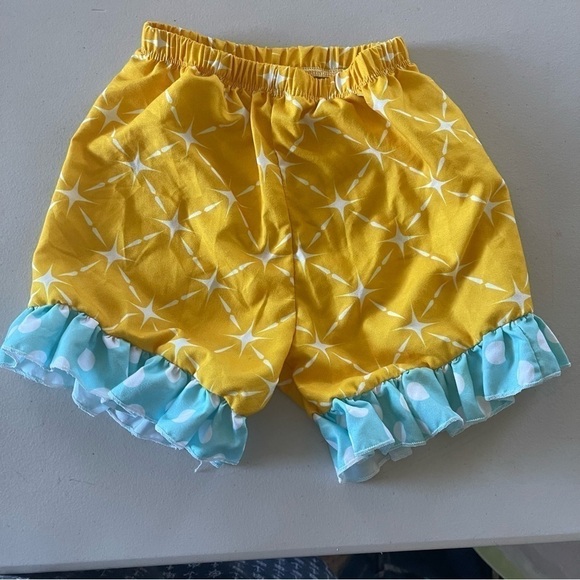 Boutique toddler outfit two piece set chicken pattern with baby bling bow size S - Picture 6 of 10